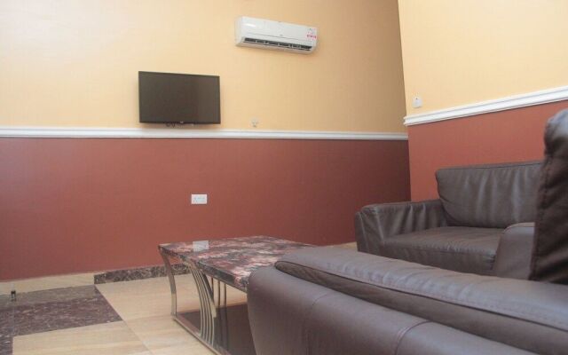 Titanic View Hotel & Suites Ltd