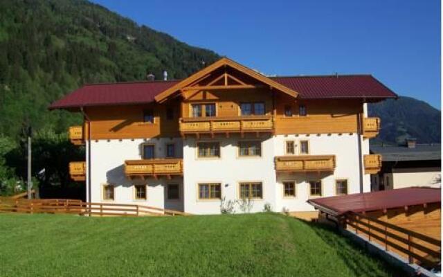 Landhaus & Appartementhaus Haussteiner