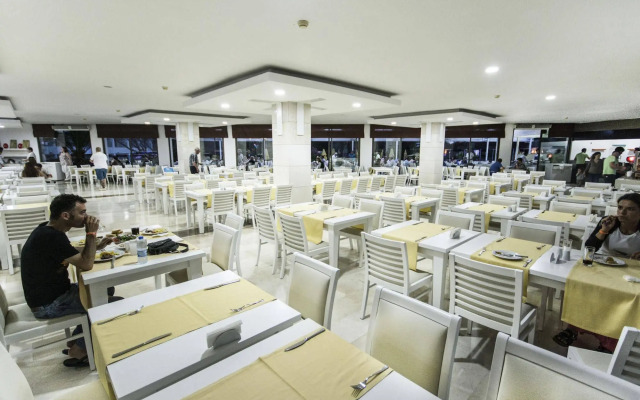Serra Park Hotel
