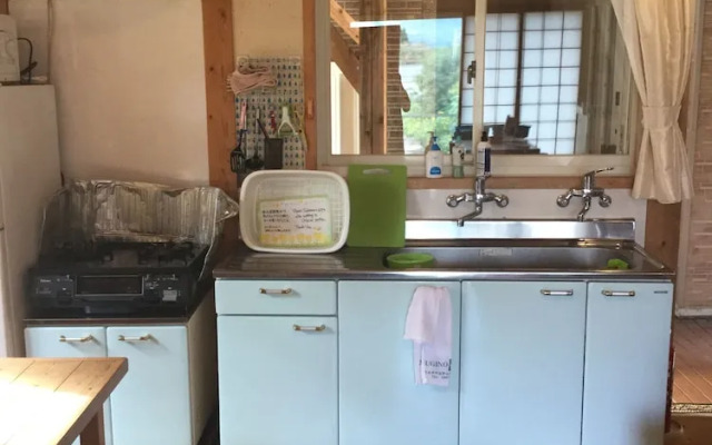 Kumamoto Guesthouse Little Asia - Hostel