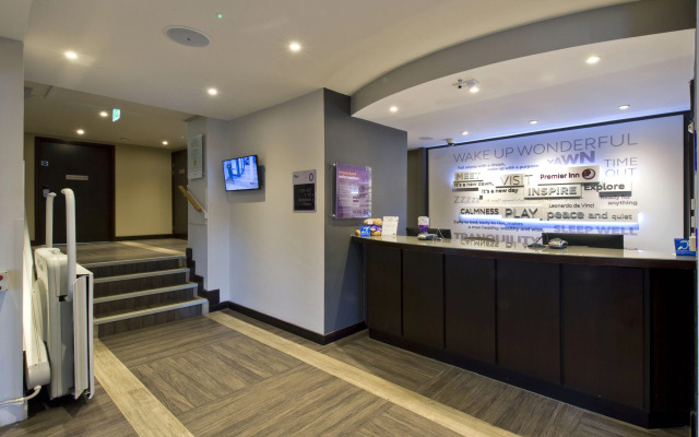 Premier Inn Birmingham Cc Bridge Street