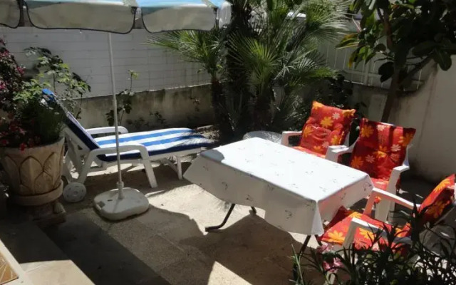 Casa Pou