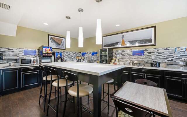 Best Western Edgewater Inn