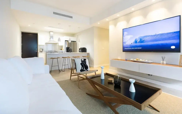 The Surf-point Condo by Acomodo Riomar