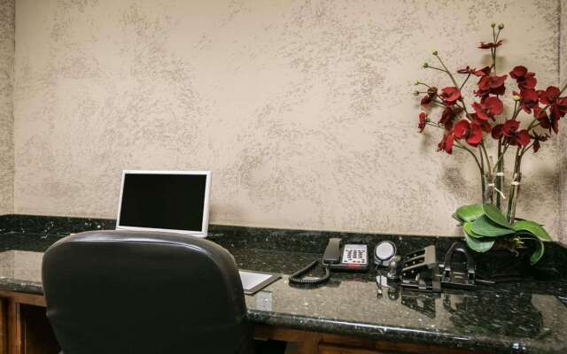 Sleep Inn & Suites Highway 290/NW Freeway