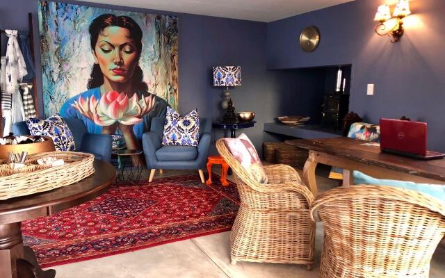 Abalone Hotel & Villas