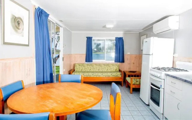 White Albatross Holiday Park