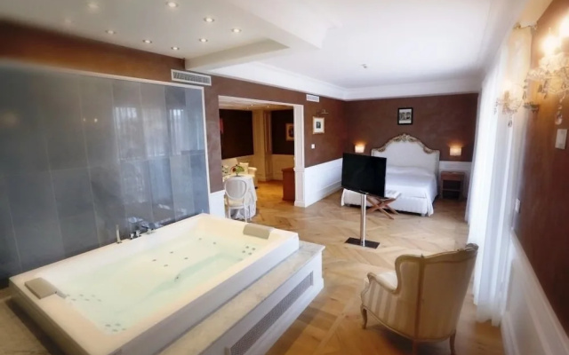 Hotel Tesoretto