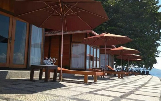 Tanta Moon Luxury Villas Siladen Island