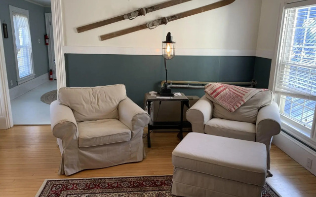 Freedom House Bed & Breakfast