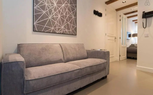 Canal Dream Apartment