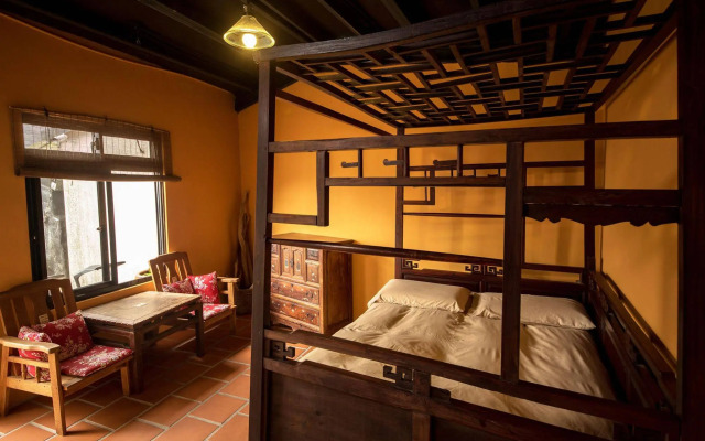 OwlStay Jiufen Wander
