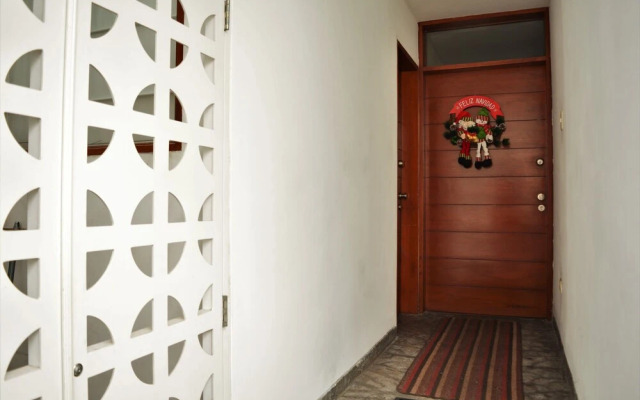 Kangaroo Wasi Airport Bed & Breakfast