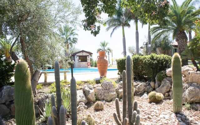 Гостевой дом Valleforno Country House di Charme