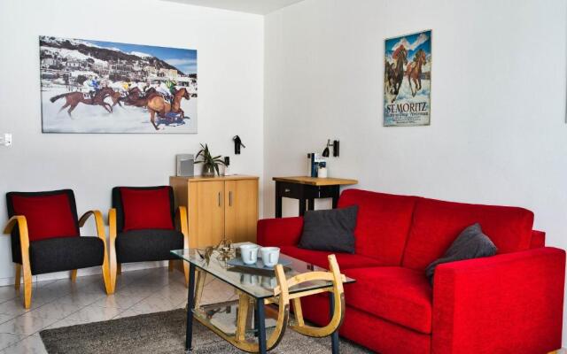 swissme-Seeblick-Balkon-55qm-Parkplatz-Nahe Bergbahn