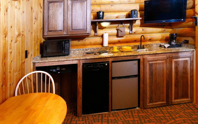 Elk Country Inn