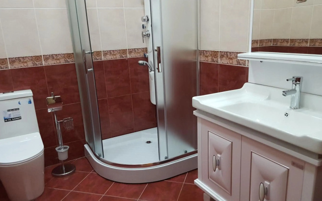Charming 2 Bedroom Apartment near the City's Biggest Mall