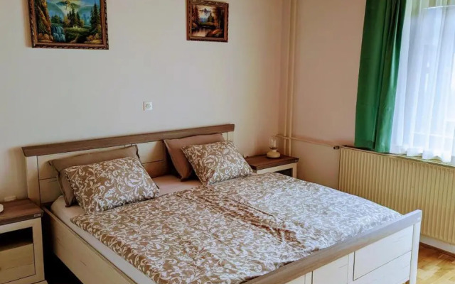 Apartments Zakrasnik