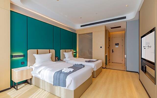 Fuji International Hotel Zhangbei Qingming Street