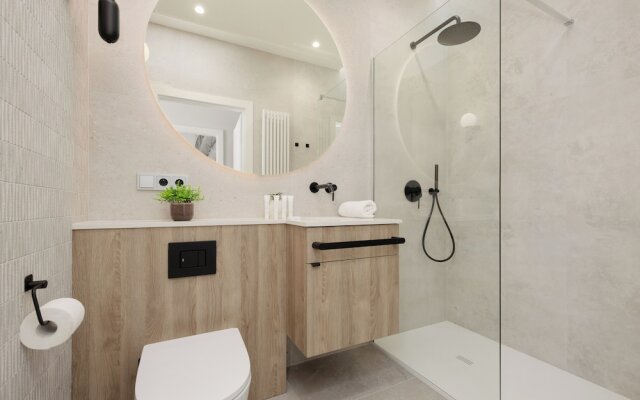 Apartment With Sauna by Renters Prestige