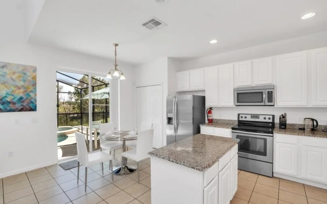 400viola 6 Bedroom Villa