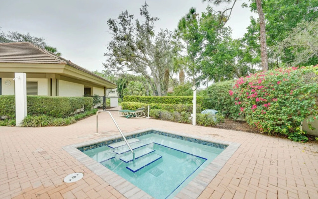 Bonita Springs Condo w/ Community Pool!