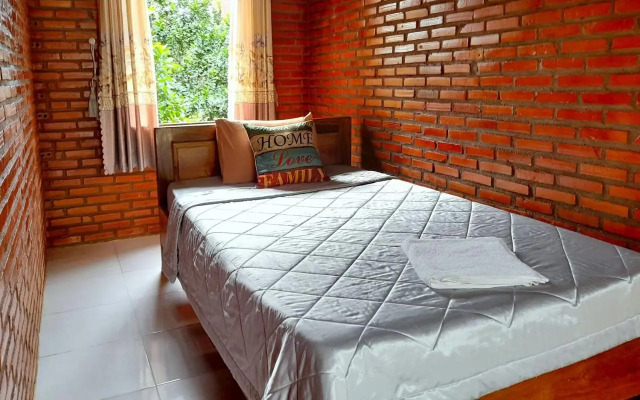 Cattien Backpackers Hostel