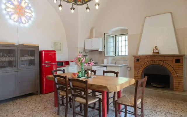 Country House in Puglia With Pool & Pizza Oven
