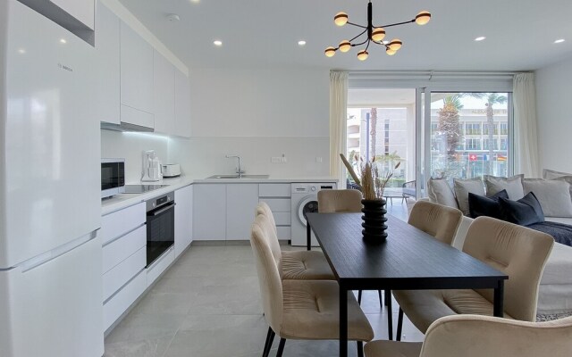 Phaedrus Living Seaview Luxury Flat Limnaria 134