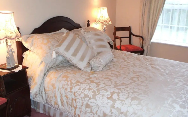 Grove Farm House B&B