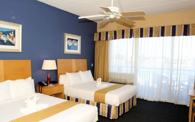 Chart House Suites and Marina