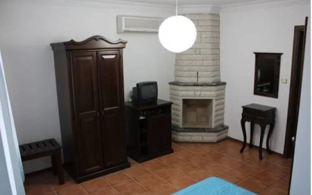Cundahan Guest House