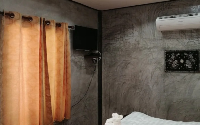 Yotin Guest House