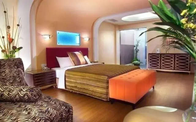 Motel Fabulous
