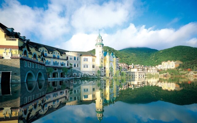 OCT Hotel Shenzhen Interlaken Main Building