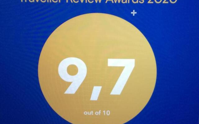 Suite Oisivité classée 3 étoiles avec Terrasse, Climatisation et Garage