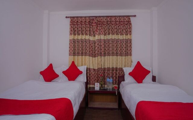 OYO 276 White Orchid Resort