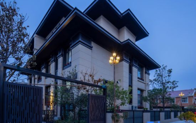 Floral Hotel· Linghai Garden Villa Hotel (Maritime Park Branch)