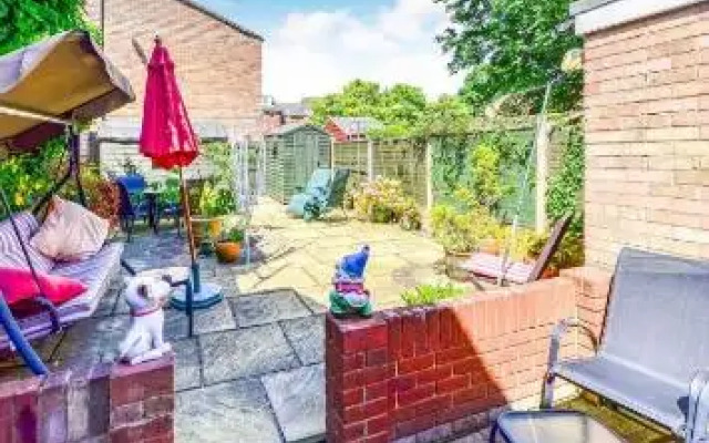 11 Whitehouse garden