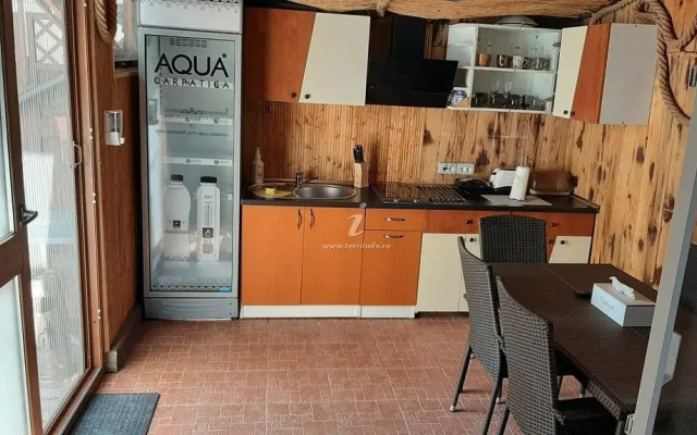 Casa de Vacanta Diana Sulina