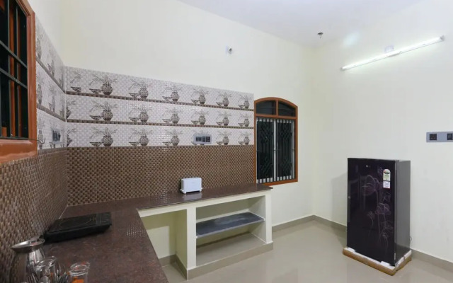 OYO 10910 Home Green View 4BHK Paradise Beach