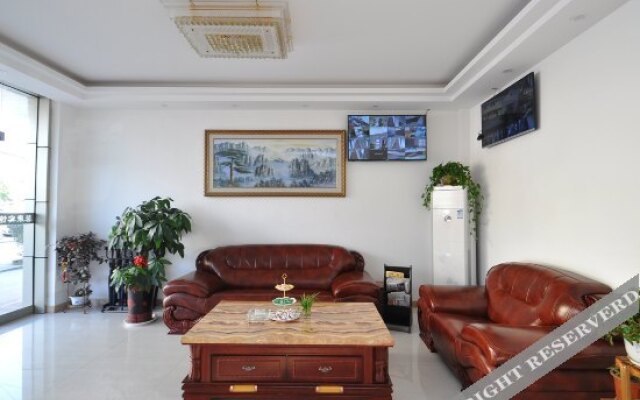 Xinkang Hotel