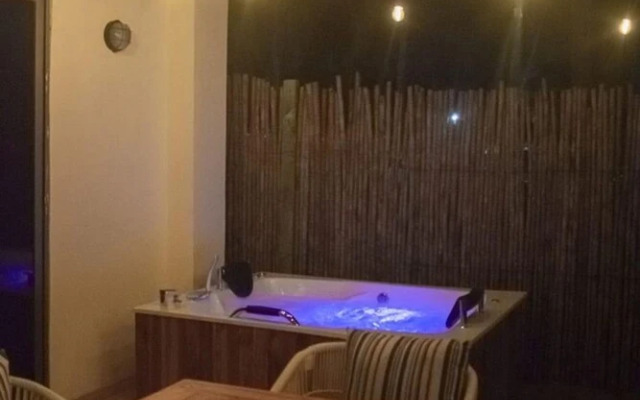 Pb-C5 Habitacion Tipo Cabaña Con Jacuzzi