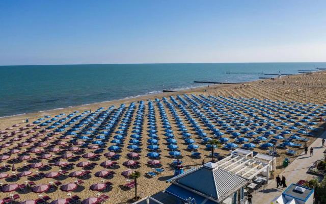 Hotel Mondial