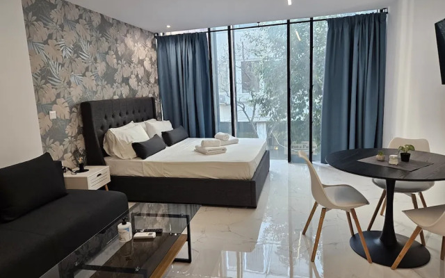 Nikis 20 Suites