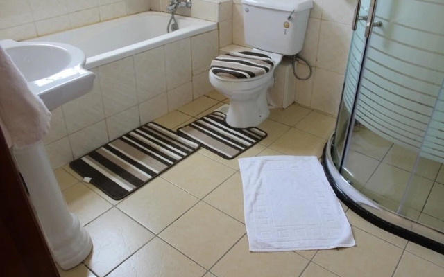 Crystal Glow Serviced Apartment