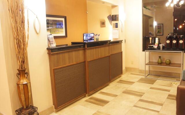 Best Western Plus Inn of Hayward