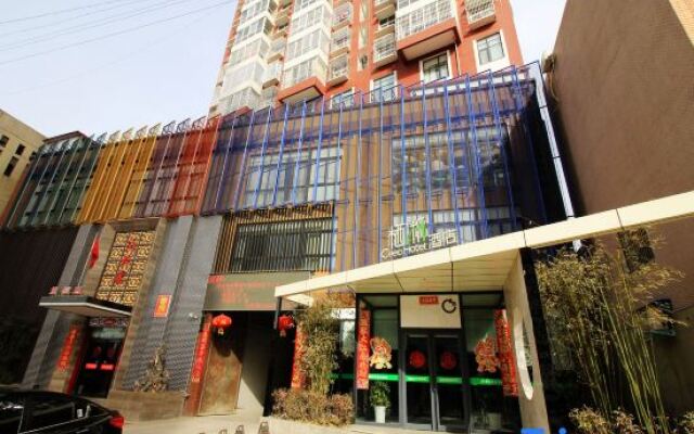 Ceeci Hotel