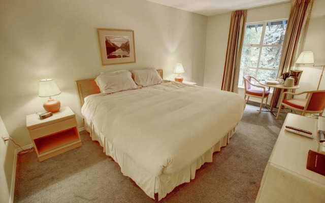 Glacier Lodge