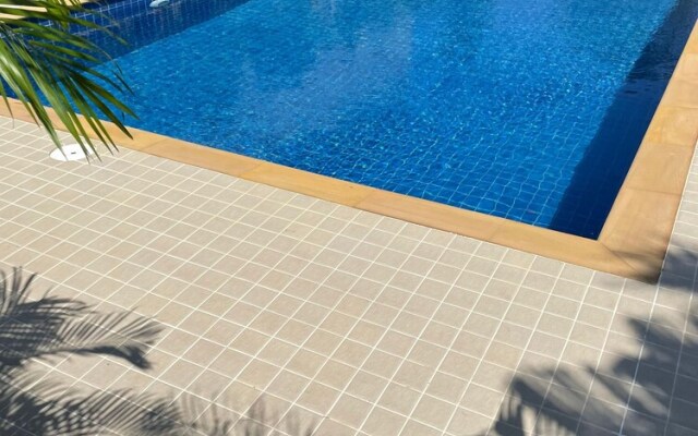 Luxury 4 Bed Pool Villa